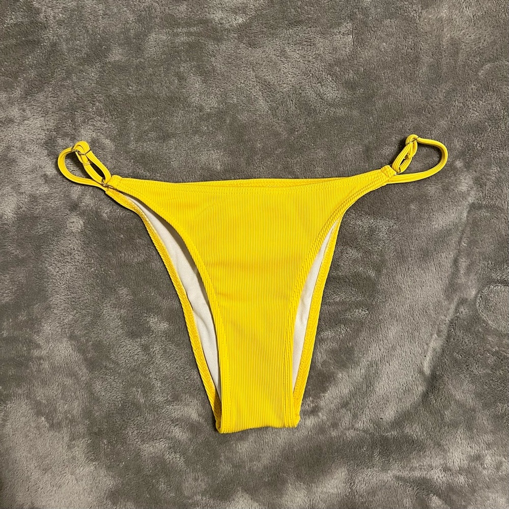Ribbed Bikini Bottom